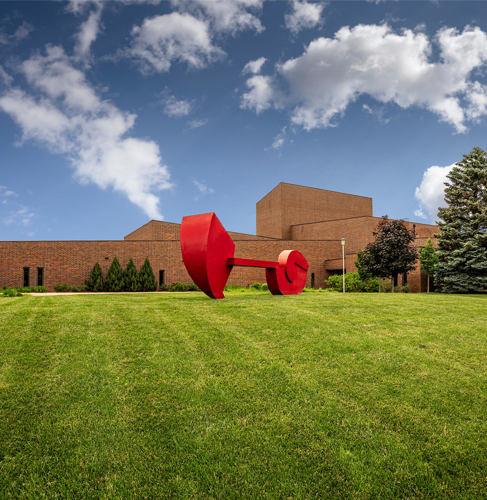 An outdoor shot of the Warren M Lee Center for Fine Arts.