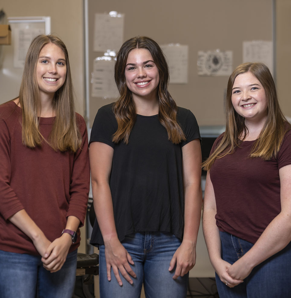 Three Nolop Summer Scholars