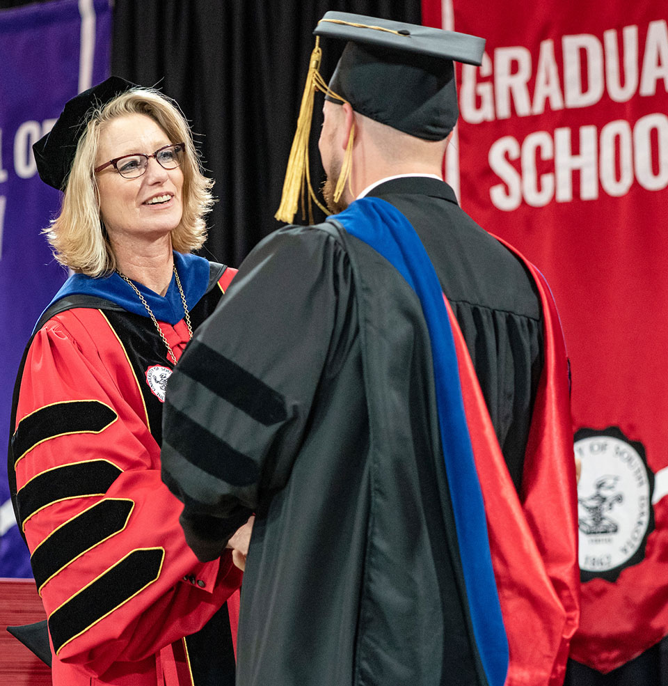 Graduate Admissions: How To Apply | University Of South Dakota