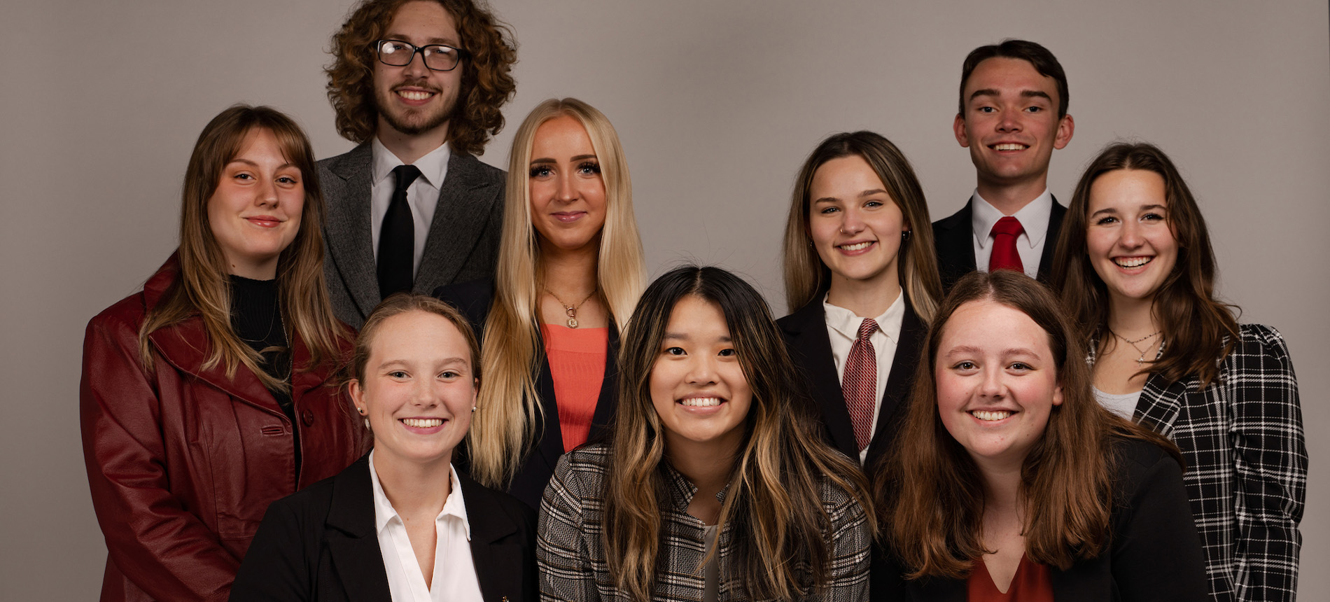 The 2023 student government posing for a photo.