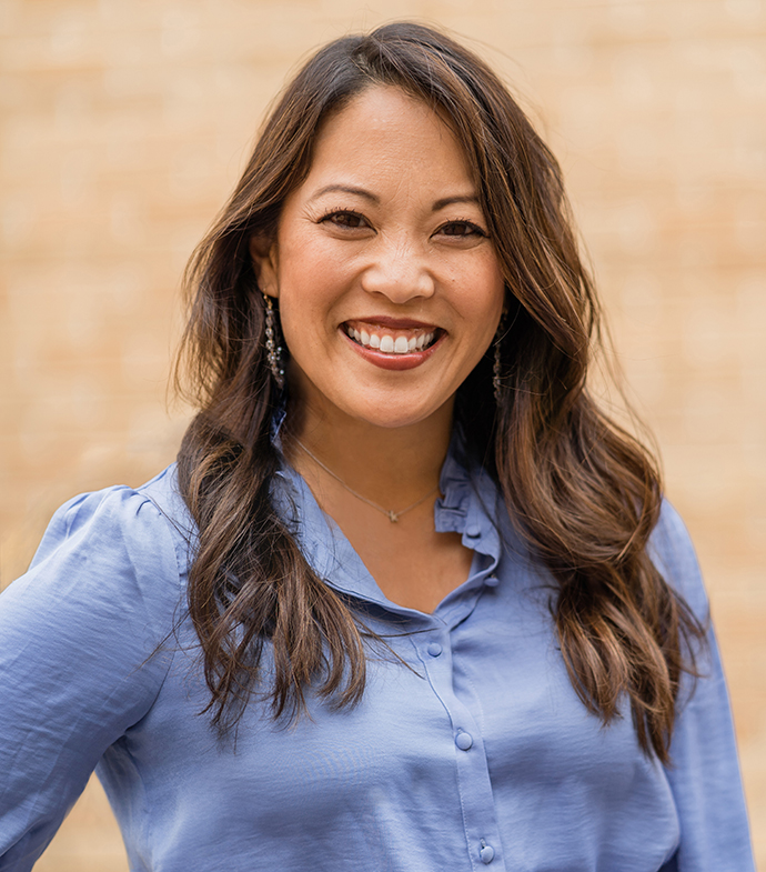 Kerri Tietgen Headshot