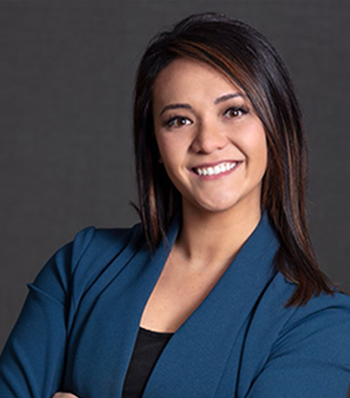 Success story Celina Lohre smiling.