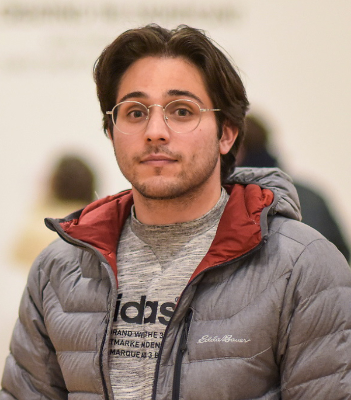 Success story Joe Schaeffer smiling.