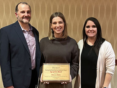 Rebecca Hofer, Class of 2027 and Mobridge, South Dakota, FARM student, received the Class of 2027 Outstanding Community Project Award for her project, "Listening to Loss: A rural approach to community and clinical care for pregnancy loss."